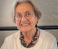 Theresia Auer